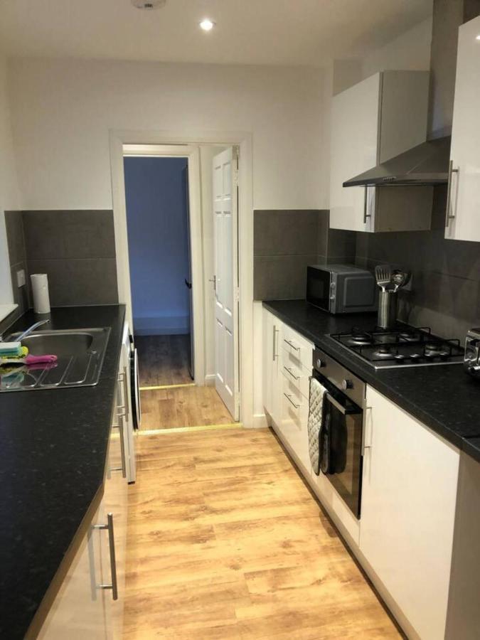 Lovely 4-Bed House In Anfield All En-Suite Liverpool Exterior photo